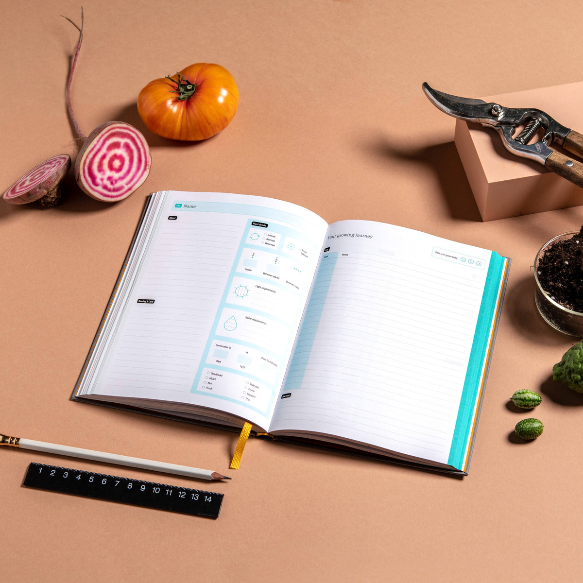 The Green Conspiracy Garden Journal - Garden Planner - A5 - 100% kompostoitava!.
