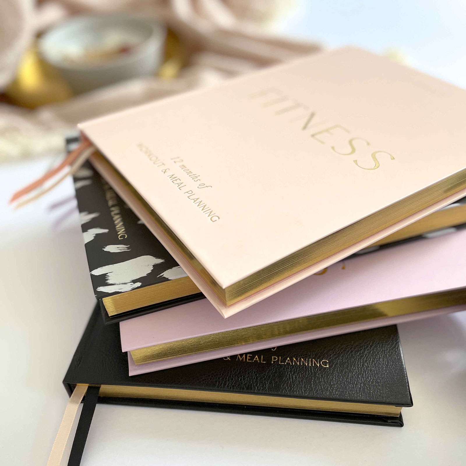 Blush And Gold My Daily Fitness planner - Workout and Meal Planner (Blossom).