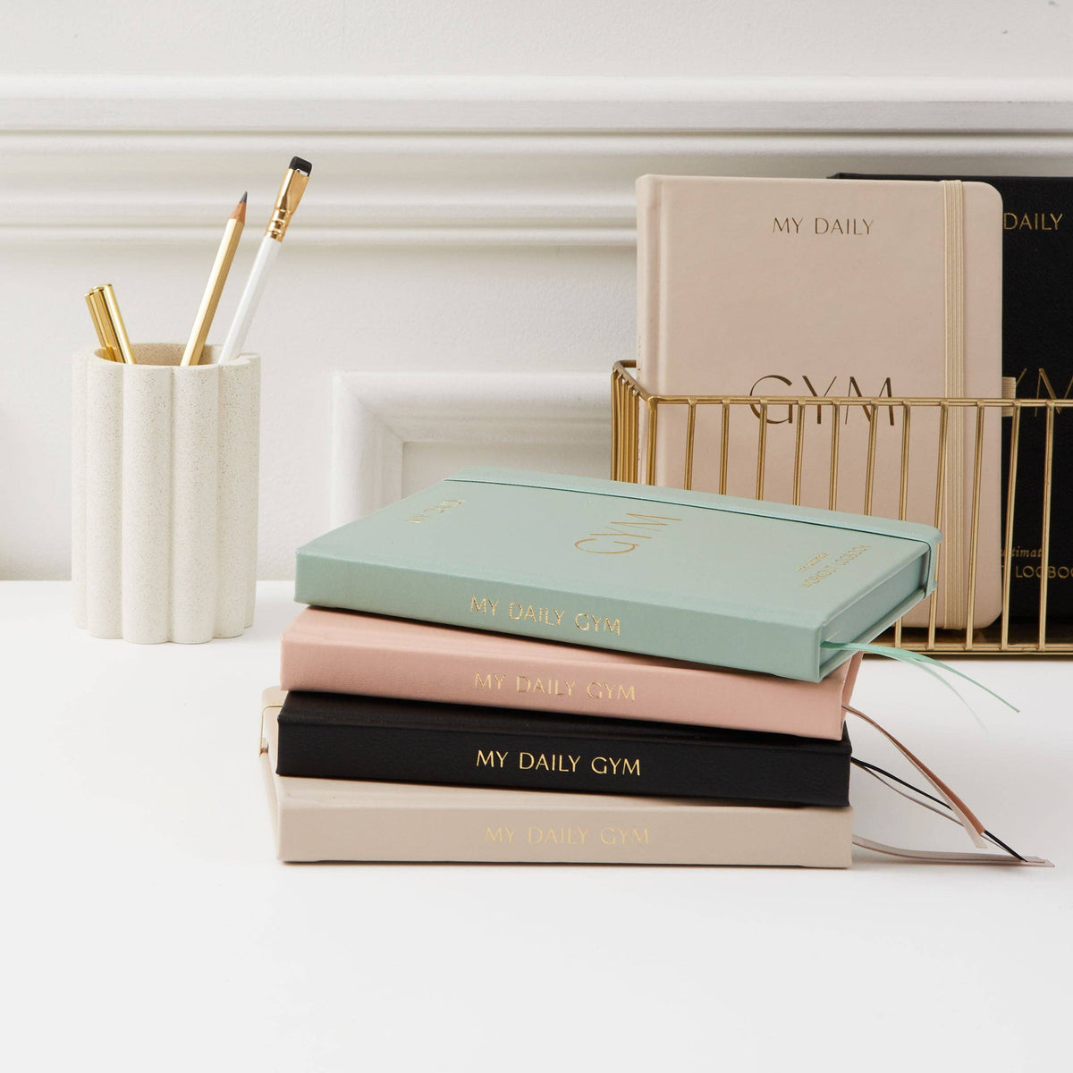 Blush And Gold My Daily Gym Planner - 150 Workouts (Green).