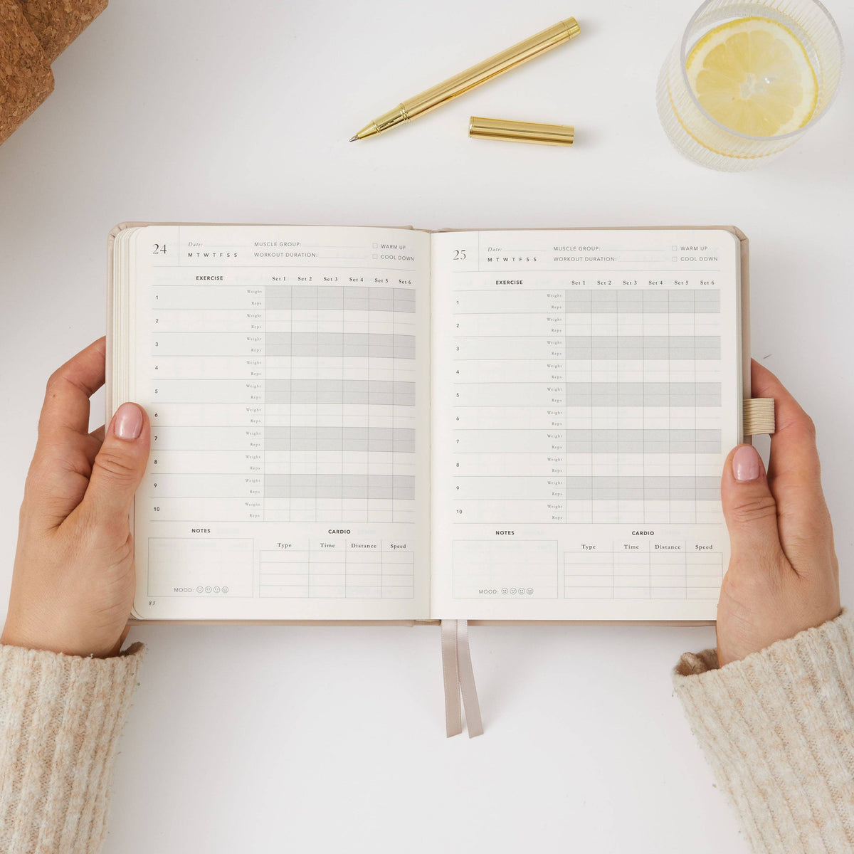 Blush And Gold My Daily Gym Planner - 150 Workouts (Sand).