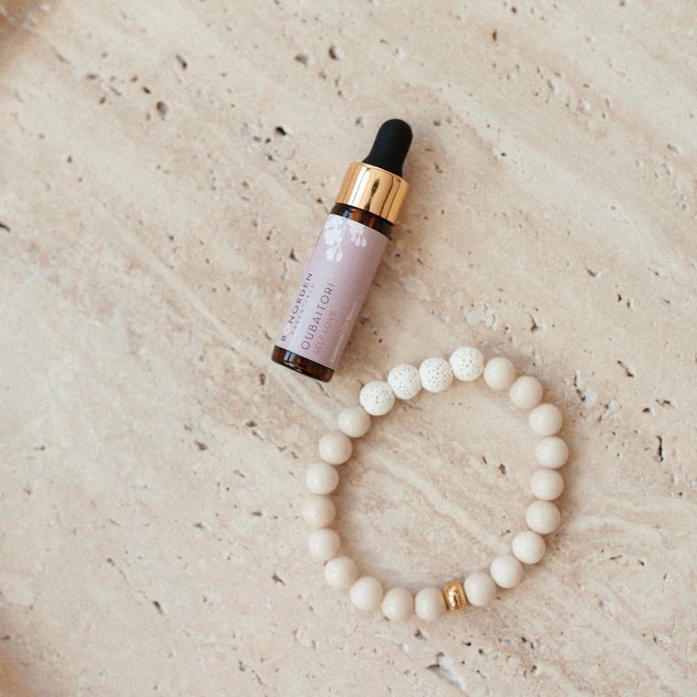 Bonorden Essentials UG Oubaitori eteeristen öljyjen sekoitus - Self love.