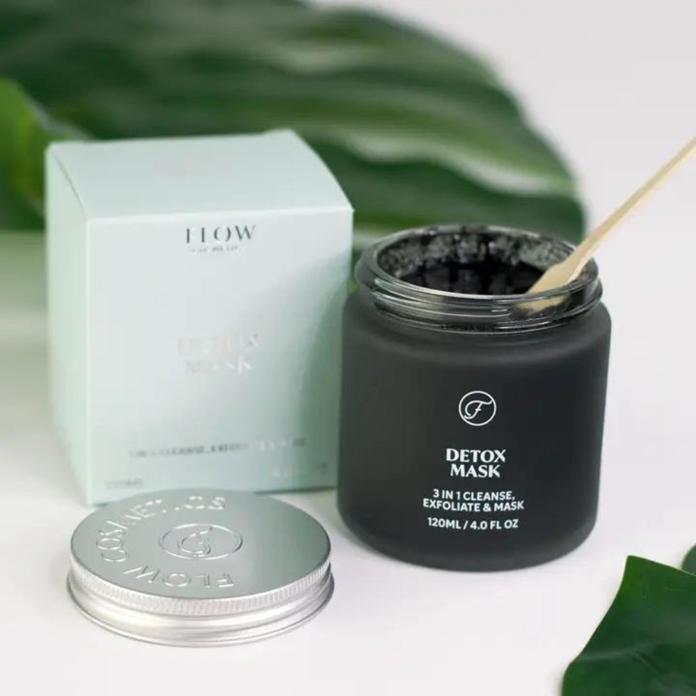 Flow Cosmetics Flow Cosmetics Detox Mask 3 - in - 1 Puhdistusnaamio, 120 ml.