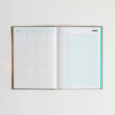 The Green Conspiracy Garden Journal - Garden Planner - A5 - 100% kompostoitava!.